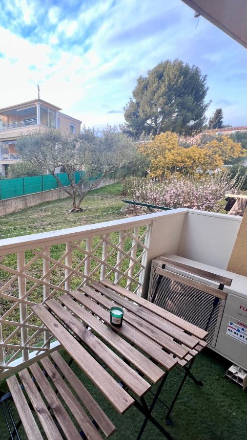 Joli T2 Proche Plage Et Parking Prive Bandol Exterior foto